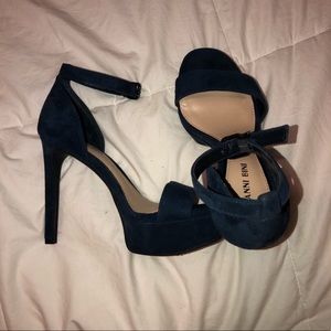 gianni bini navy blue suede heels